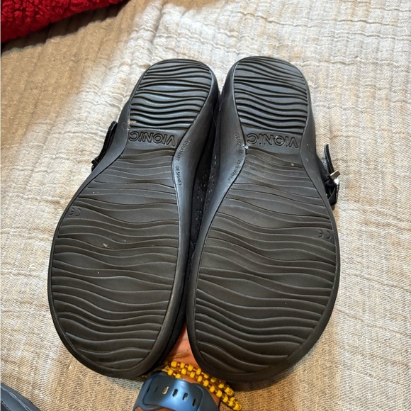 Vionic  Womens Black suede Lidia mules slides Shoes  10 Arch Support - Picture 5 of 6
